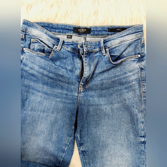 Jean Guess for women - Picture 5 of 6